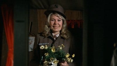 Assistir M*A*S*H Temporada 4 Episódio 15 Online em HD
