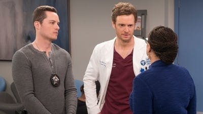 Assistir Chicago Med: Atendimento de Emergência Temporada 2 Episódio 20 Online em HD