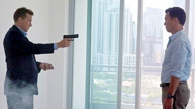 Assistir Burn Notice: Operação Miami Temporada 4 Episódio 17 Online em HD