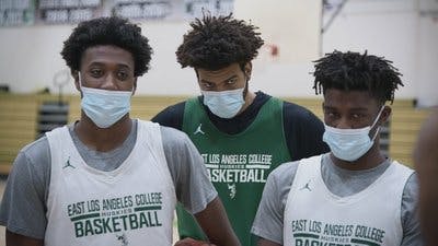 Assistir Last Chance U: Basketball Temporada 2 Episódio 4 Online em HD
