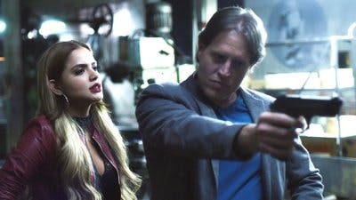 Assistir Falsa Identidade Temporada 1 Episódio 50 Online em HD