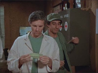 Assistir M*A*S*H Temporada 8 Episódio 18 Online em HD