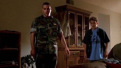 Assistir JAG: Ases Invencíveis Temporada 8 Episódio 3 Online em HD