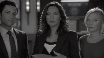 Assistir Lei & Ordem: Unidade de Vítimas Especiais Temporada 13 Episódio 16 Online em HD