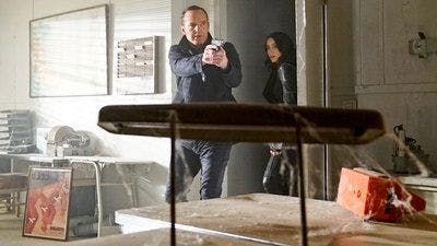 Assistir Agentes da S.H.I.E.L.D. da Marvel Temporada 4 Episódio 14 Online em HD