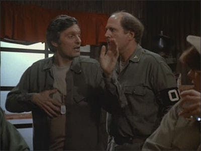 Assistir M*A*S*H Temporada 7 Episódio 23 Online em HD