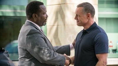 Assistir Chicago P.D.: Distrito 21 Temporada 5 Episódio 1 Online em HD