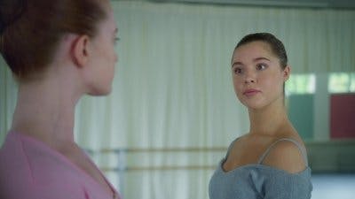 Assistir Spellbound Temporada 2 Episódio 3 Online em HD