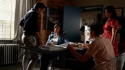 Assistir Private Eyes Temporada 4 Episódio 4 Online em HD
