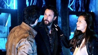 Assistir Falling Skies Temporada 4 Episódio 11 Online em HD