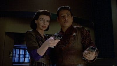 Assistir Jornada nas Estrelas: Voyager Temporada 3 Episódio 25 Online em HD