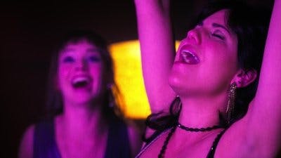 Assistir Girlboss Temporada 1 Episódio 5 Online em HD
