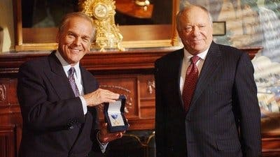 Assistir West Wing: Nos Bastidores do Poder Temporada 4 Episódio 4 Online em HD