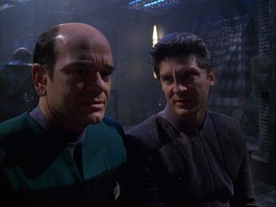 Assistir Jornada nas Estrelas: Voyager Temporada 7 Episódio 10 Online em HD