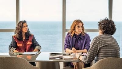 Assistir Benefits with Friends Temporada 1 Episódio 8 Online em HD
