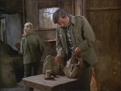 Assistir M*A*S*H Temporada 6 Episódio 12 Online em HD