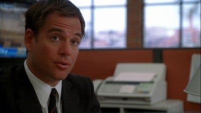 Assistir NCIS: Investigação Naval Temporada 6 Episódio 22 Online em HD