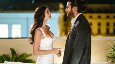 Assistir Violeta como O Mar Temporada 2 Episódio 2 Online em HD