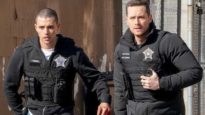 Assistir Chicago P.D.: Distrito 21 Temporada 9 Episódio 18 Online em HD