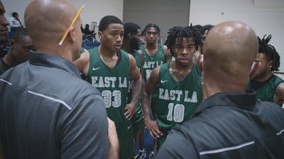 Assistir Last Chance U: Basketball Temporada 2 Episódio 2 Online em HD