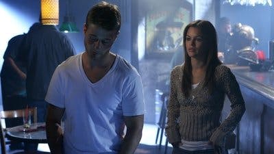 Assistir O.C.: Um Estranho no Paraíso Temporada 4 Episódio 1 Online em HD