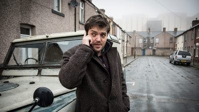 Assistir C. B. Strike Temporada 3 Episódio 1 Online em HD