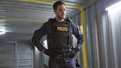 Assistir Containment Temporada 1 Episódio 8 Online em HD