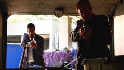 Assistir CSI: Miami Temporada 9 Episódio 4 Online em HD