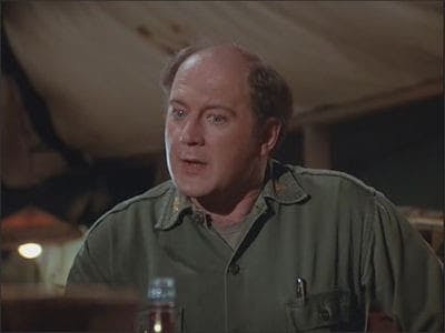 Assistir M*A*S*H Temporada 9 Episódio 13 Online em HD