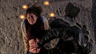 Assistir Arquivo Roswell Temporada 3 Episódio 12 Online em HD