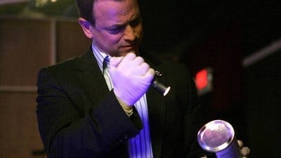 Assistir CSI: Nova York Temporada 2 Episódio 12 Online em HD