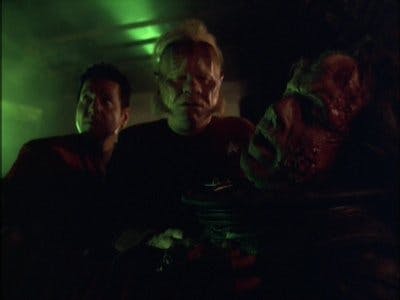 Assistir Jornada nas Estrelas: Voyager Temporada 5 Episódio 20 Online em HD