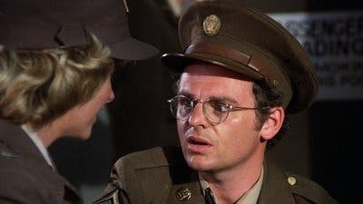 Assistir M*A*S*H Temporada 8 Episódio 4 Online em HD