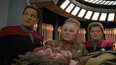 Assistir Jornada nas Estrelas: Voyager Temporada 2 Episódio 11 Online em HD