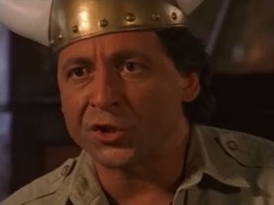 Assistir Caçadora de Relíquias Temporada 1 Episódio 8 Online em HD