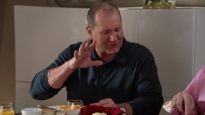 Assistir Família Moderna Temporada 3 Episódio 14 Online em HD