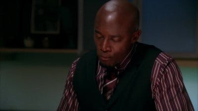 Assistir Clínica Privada Temporada 3 Episódio 2 Online em HD