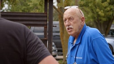 Assistir Clínica Animal com Dr. Pol Temporada 24 Episódio 1 Online em HD