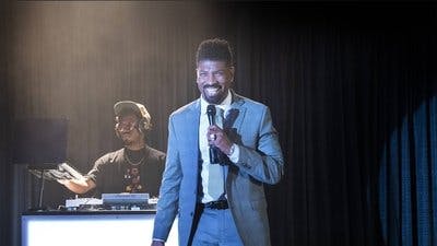 Assistir South Side Temporada 2 Episódio 6 Online em HD