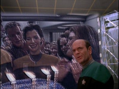 Assistir Jornada nas Estrelas: Voyager Temporada 5 Episódio 11 Online em HD