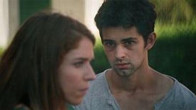 Assistir O Mar Lá Fora Temporada 2 Episódio 8 Online em HD
