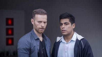 Assistir Falsa Identidade Temporada 1 Episódio 8 Online em HD