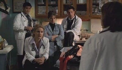 Assistir ER: Plantão Médico Temporada 8 Episódio 16 Online em HD