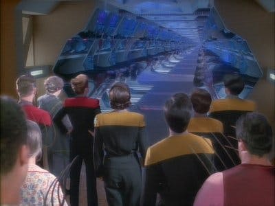 Assistir Jornada nas Estrelas: Voyager Temporada 1 Episódio 1 Online em HD