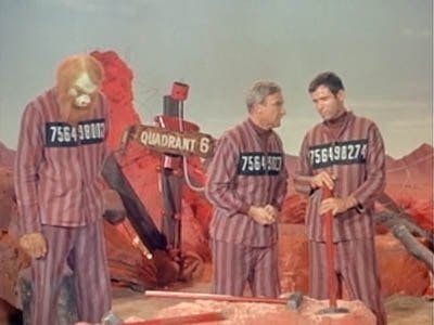 Assistir Perdidos no Espaço Temporada 3 Episódio 20 Online em HD