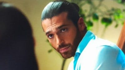 Assistir Violeta como O Mar Temporada 2 Episódio 6 Online em HD