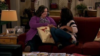 Assistir Mike & Molly: Um Casal de Peso Temporada 1 Episódio 9 Online em HD