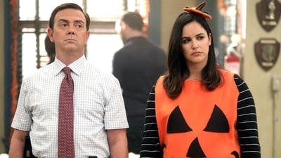 Assistir Brooklyn Nine-Nine: Lei e Desordem Temporada 7 Episódio 11 Online em HD