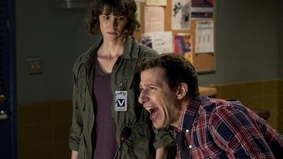 Assistir Brooklyn Nine-Nine: Lei e Desordem Temporada 5 Episódio 17 Online em HD