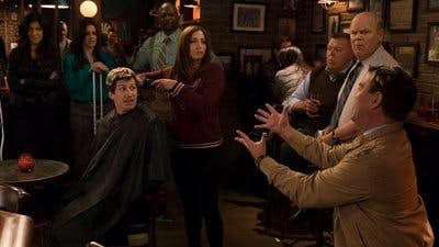Assistir Brooklyn Nine-Nine: Lei e Desordem Temporada 4 Episódio 4 Online em HD